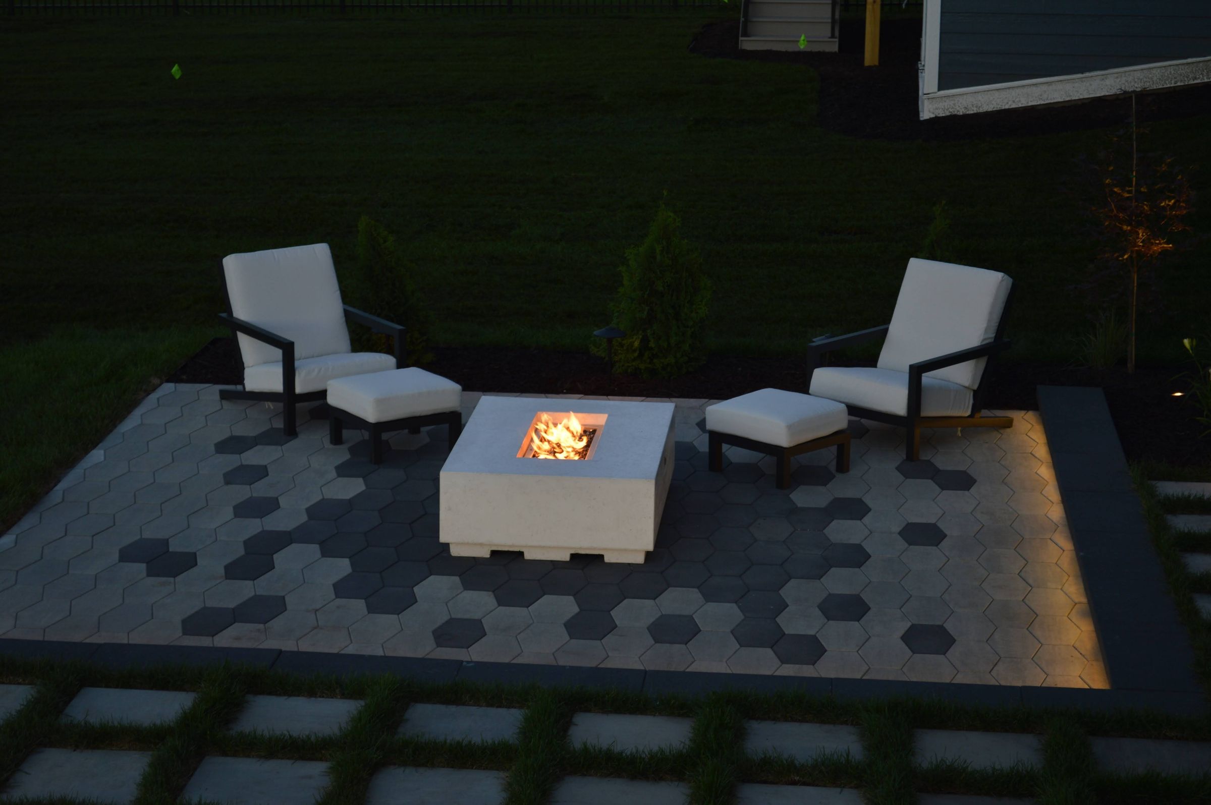 715 LANDSCAPE 's image