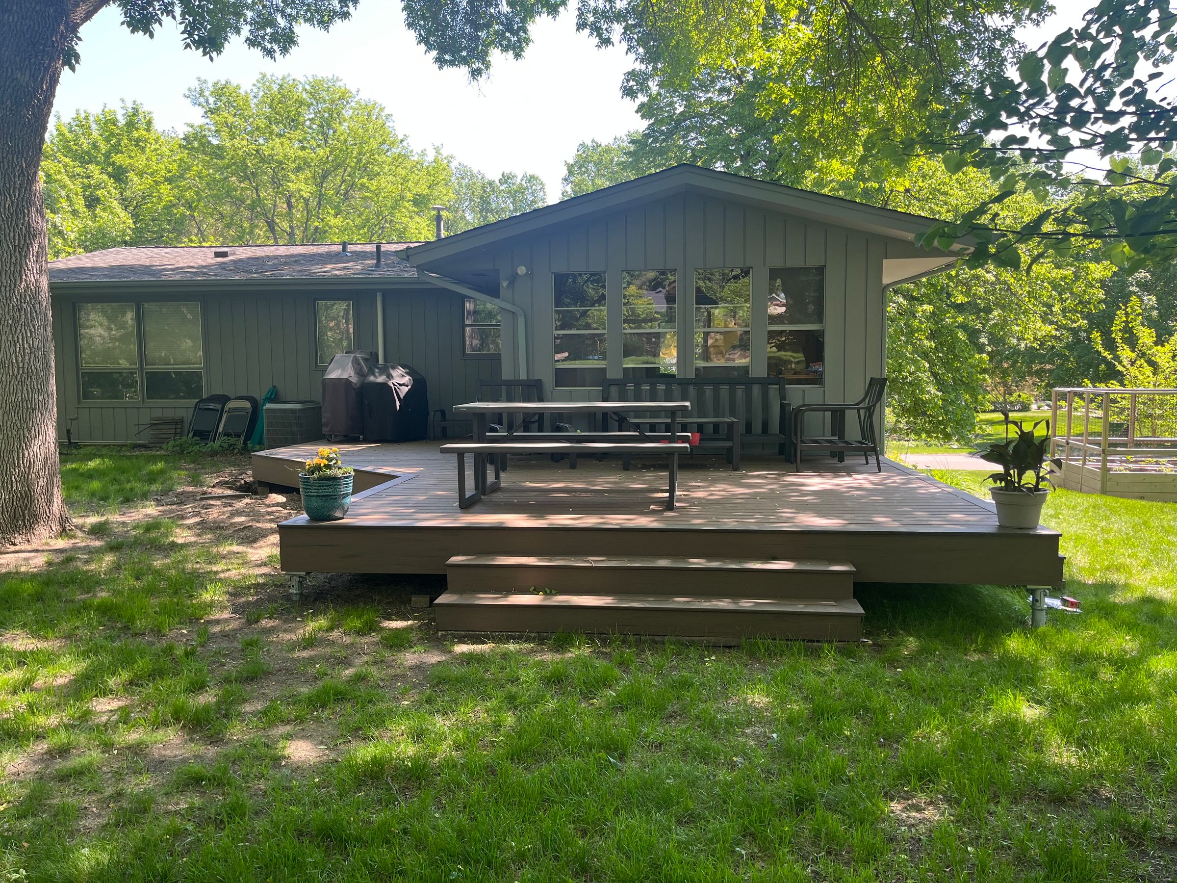 715 LANDSCAPE 's image