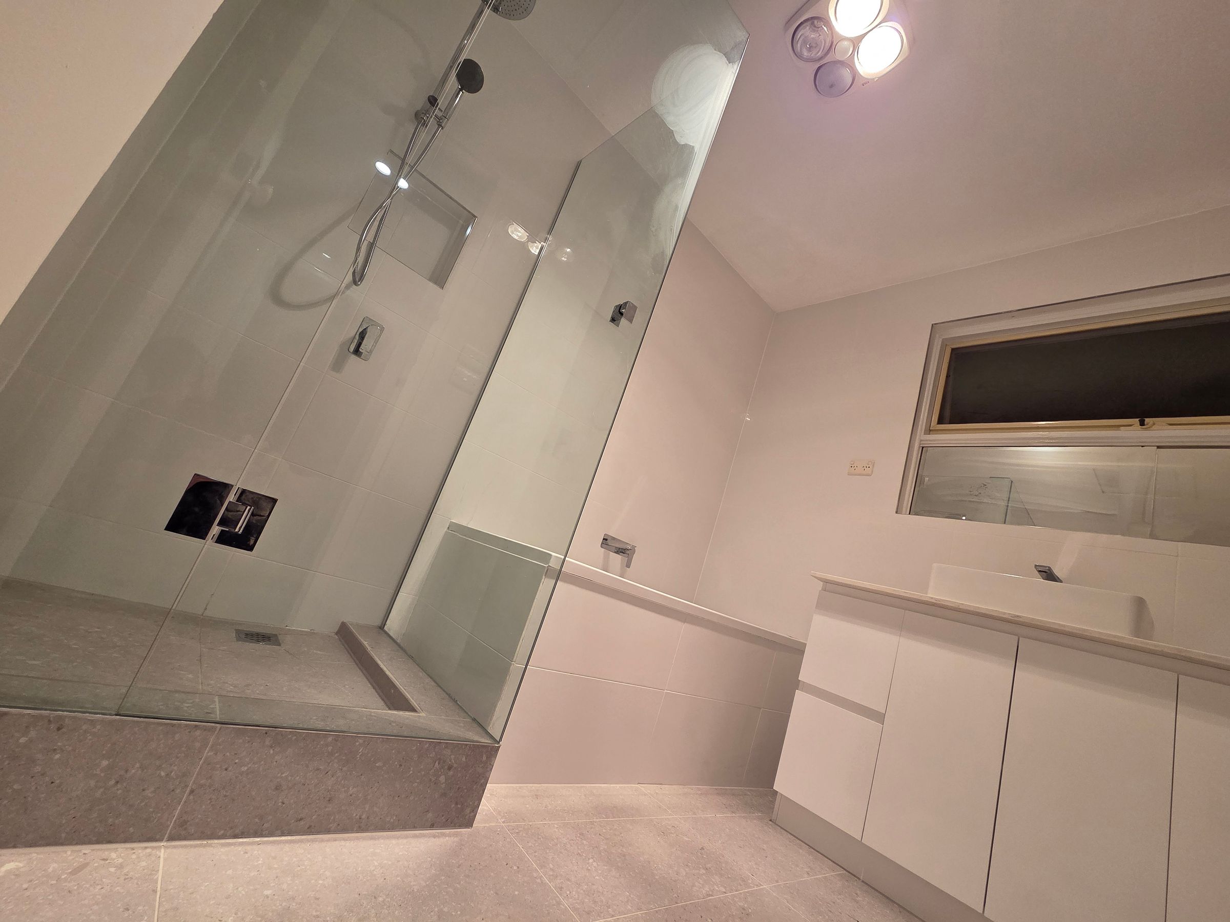 TnT Express Tiling Services 's image