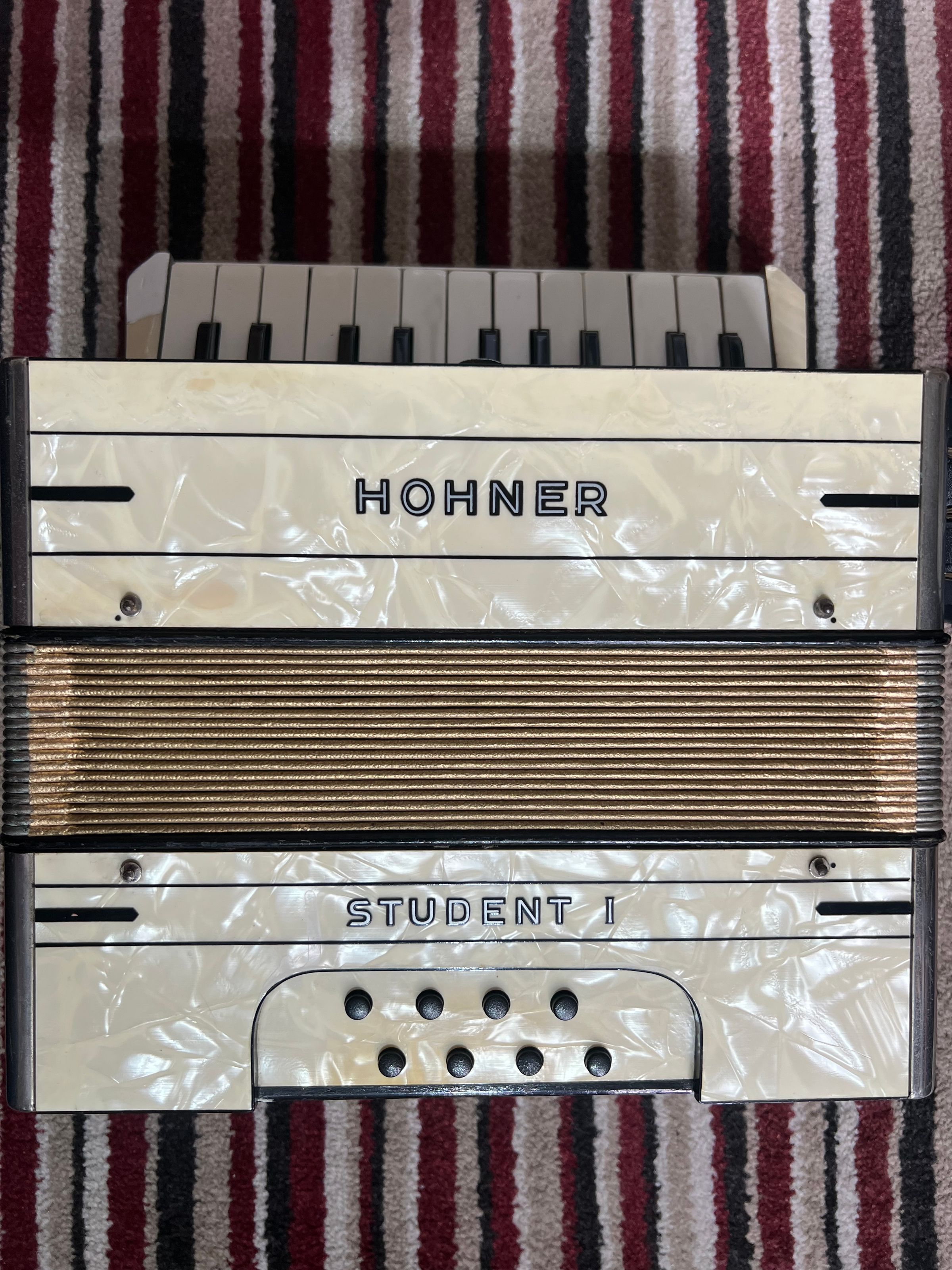 SOLD: Hohner 8 bass restored and refurbished