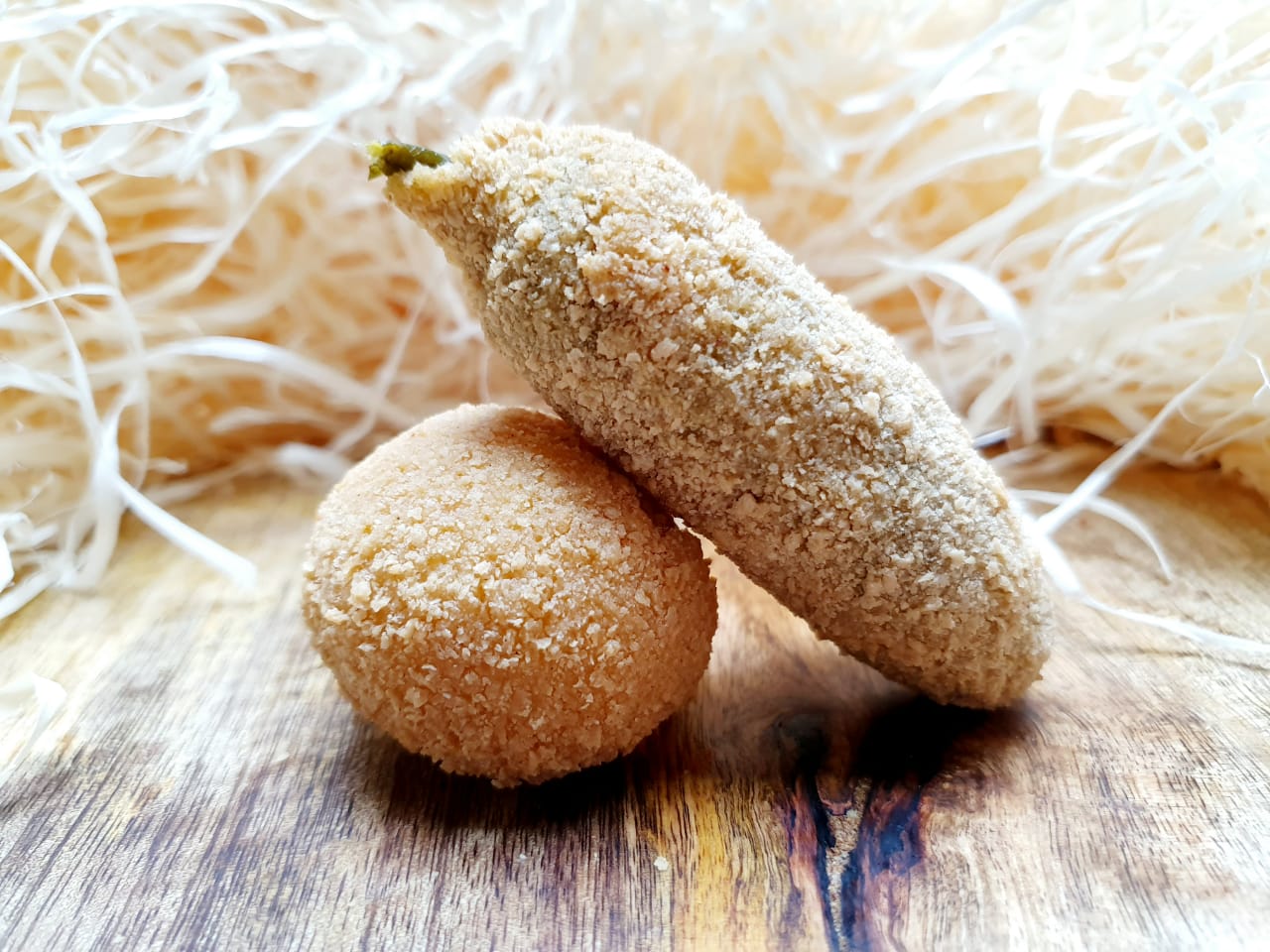 Poppers and cheese balls