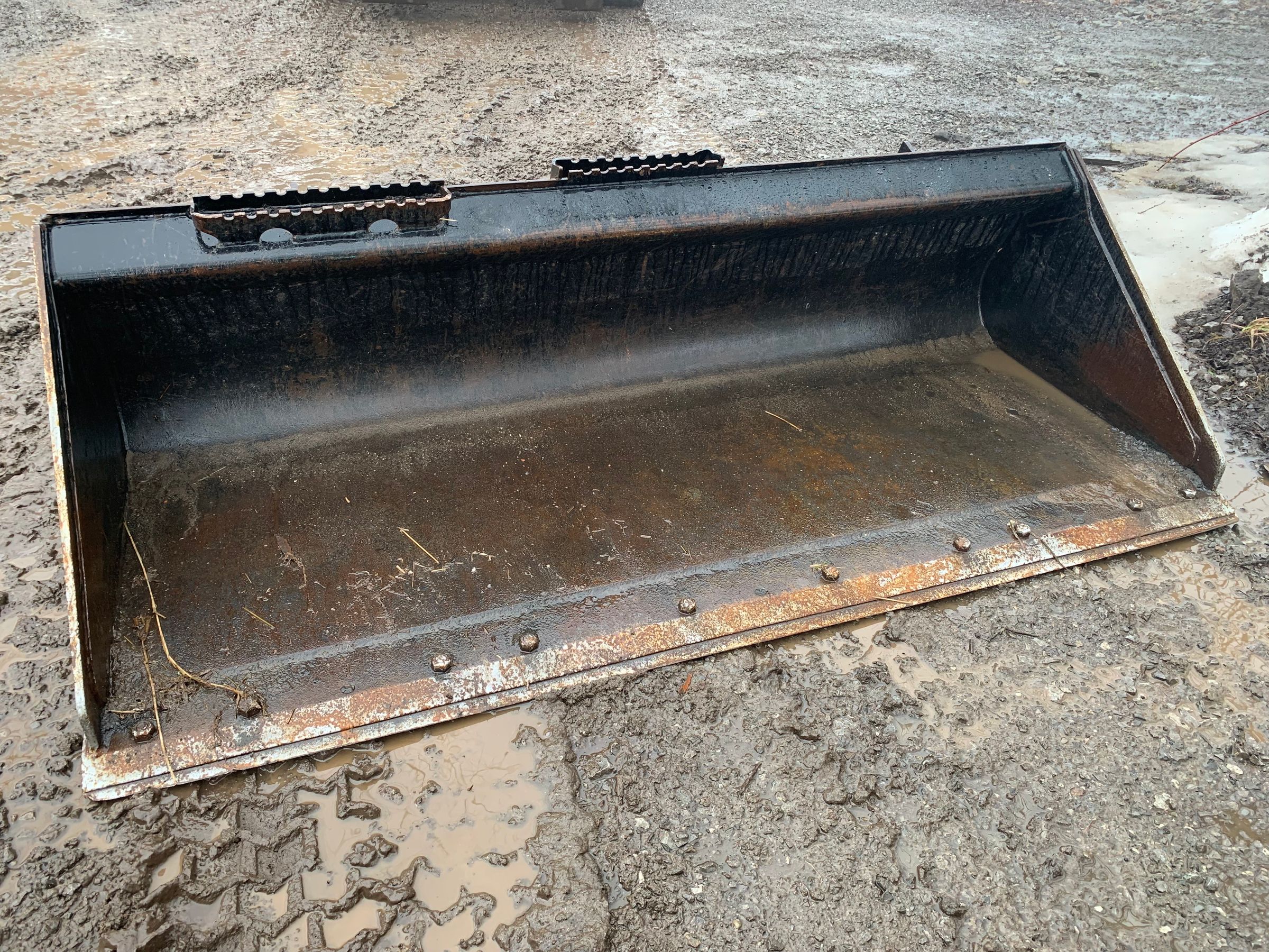 74" General purpose bucket 