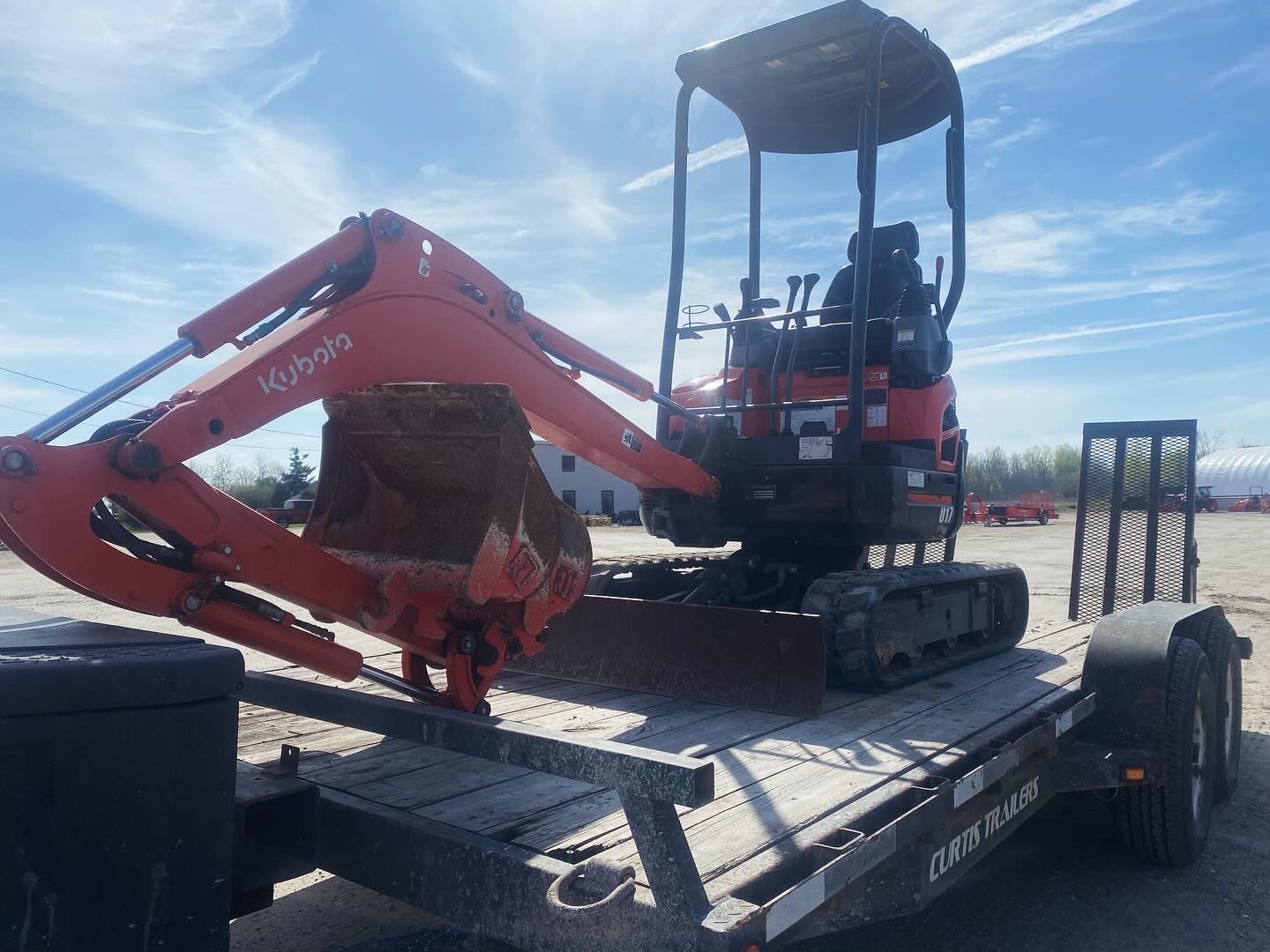 Kubota U-17