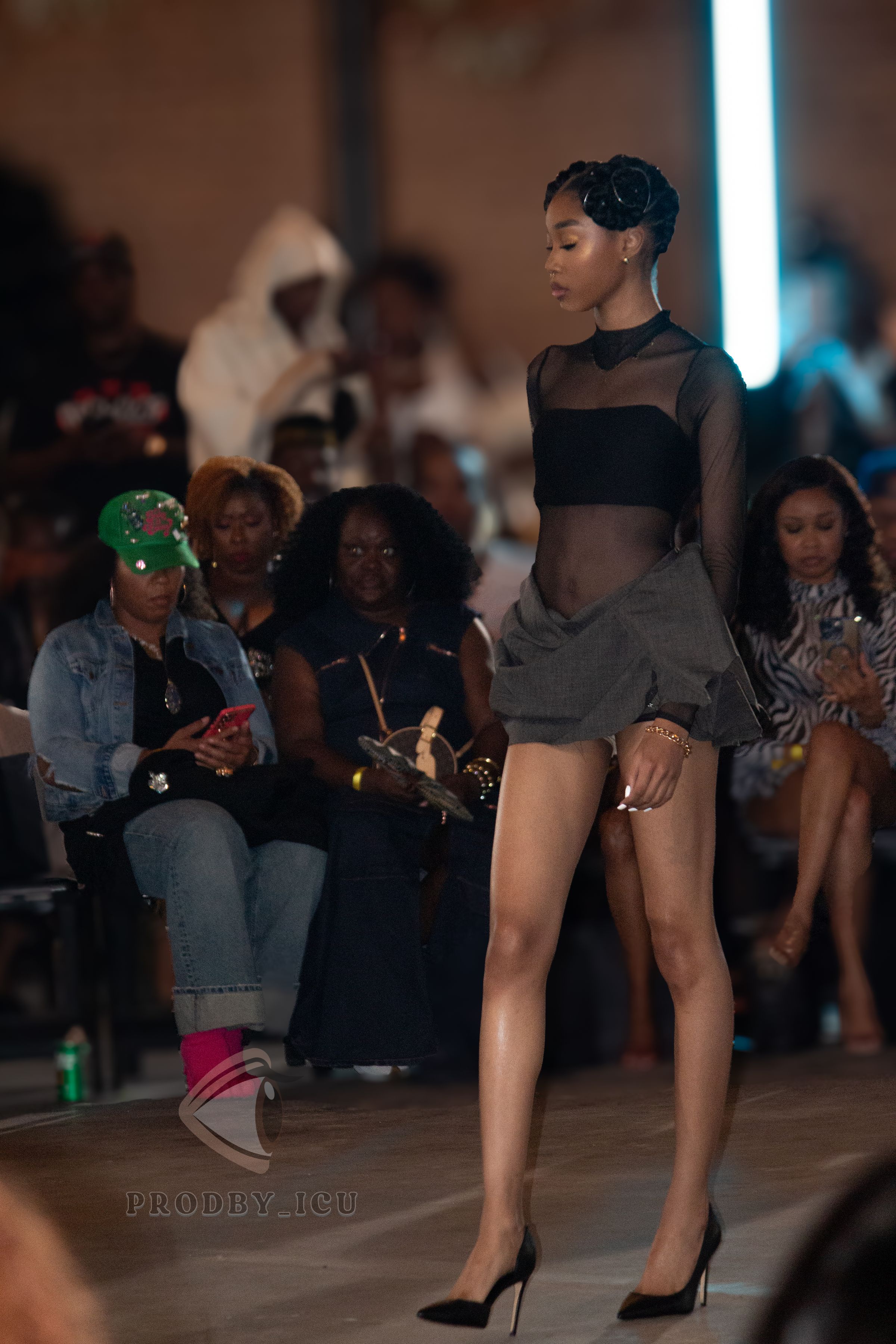 Black solstice Fashion show