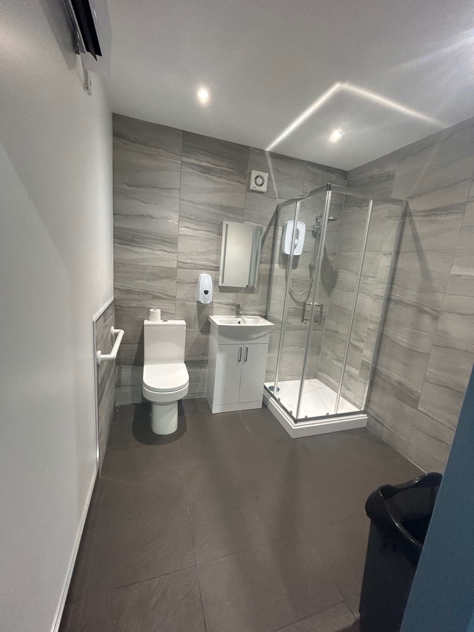 DIAMOND FITNESS's image