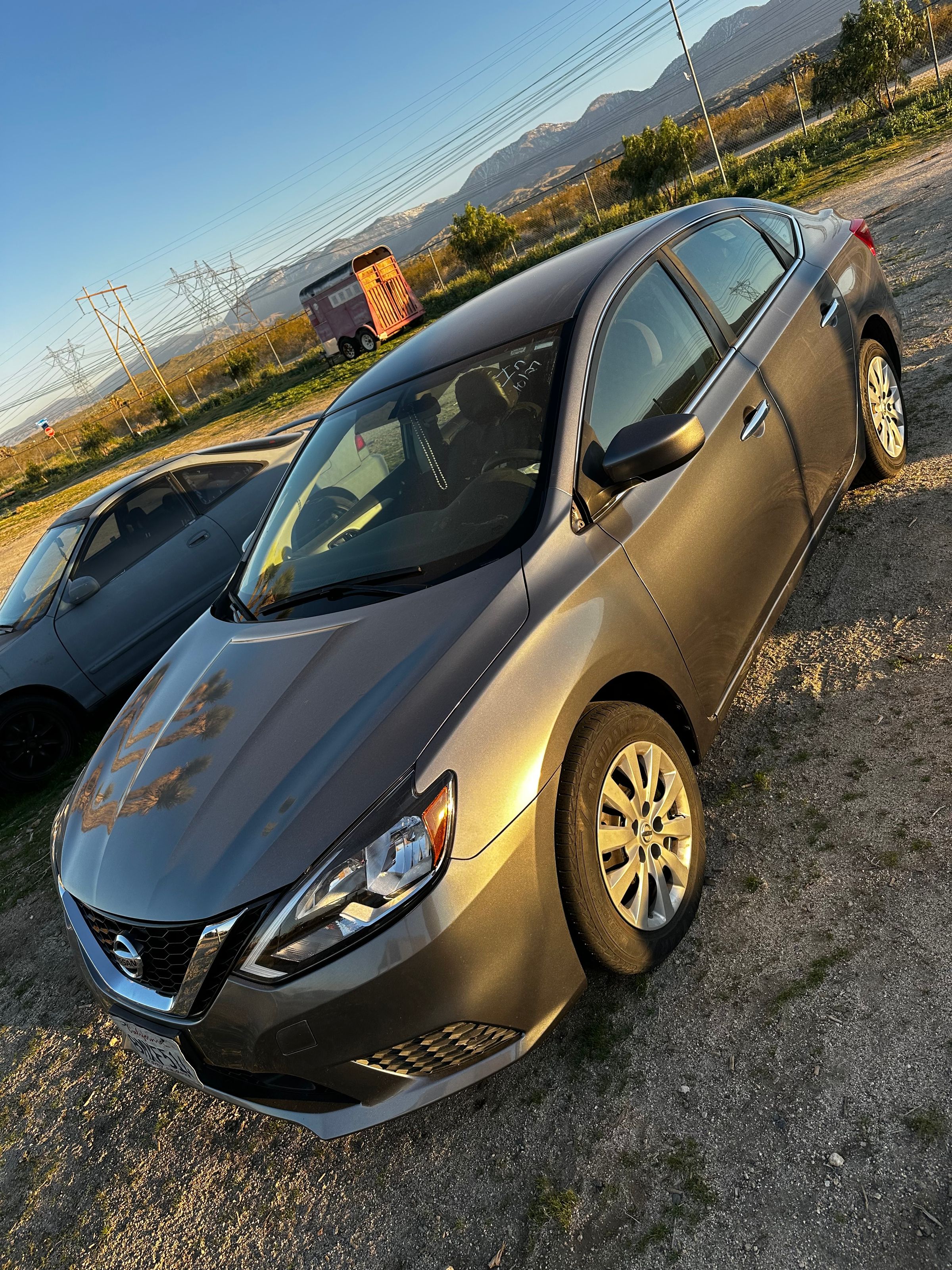 Nissan sentra 2019 4cilindros,  100,000miles salvage $6,000$